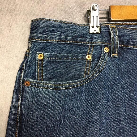 Levis Mens 550 Relaxed Fit Blue Jeans size 40x32 Cotton Denim Pants Copper Rivet - Picture 9 of 16